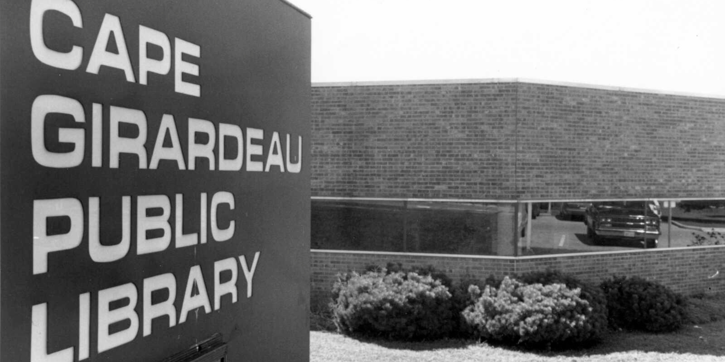 Cape Girardeau Clark Street library building